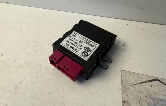 BMW 5 E60 E61 Fuel injection pump control unit/module 7180427
