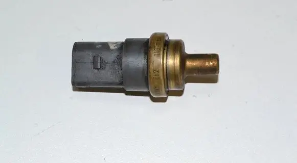 Audi A3 S3 8V Coolant temperature sensor 06A919501