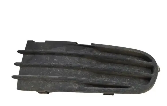 Volvo V50 Front bumper lower grill 30657009
