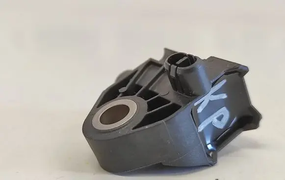 BMW 5 G30 G31 Airbag deployment crash/impact sensor 6577934154601