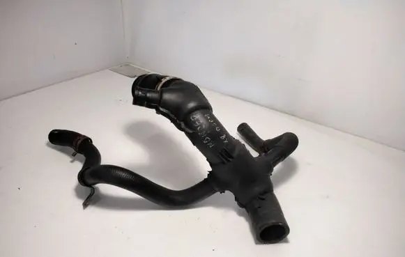 Ford Mondeo MK I Engine coolant pipe/hose 93BB8286FE