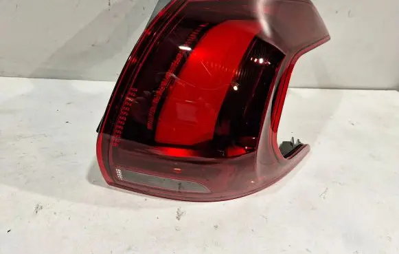 Peugeot 2008 I Rear/tail lights 9826730380