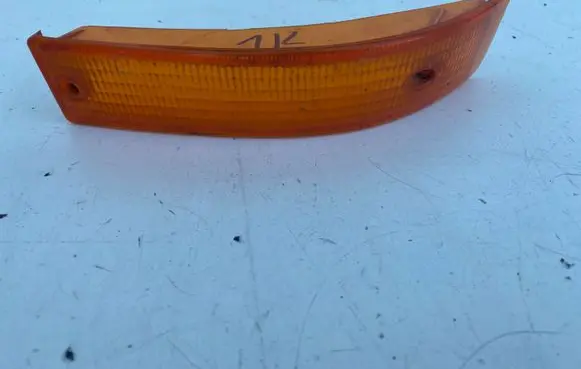 Toyota Corolla E90 Front bumper turn signal 121323