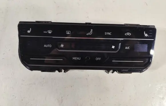 Volkswagen PASSAT B8 Climate control unit 3G8907056D