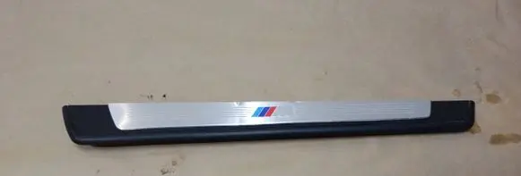 BMW 6 F12 F13 Front sill trim cover 10808611