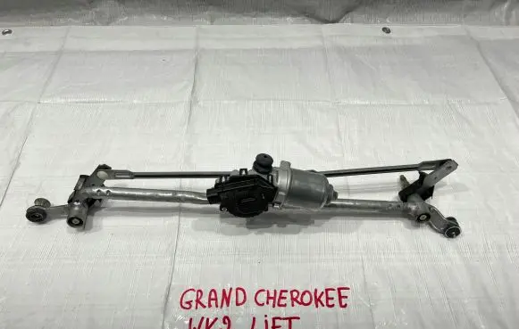 Jeep Grand Cherokee Front wiper linkage and motor
