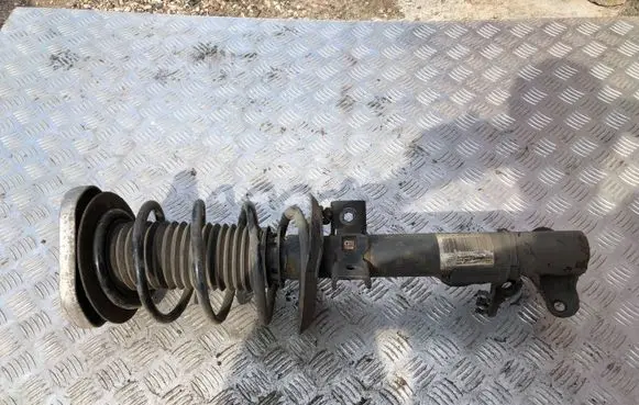 Mercedes-Benz E W212 Front shock absorber with coil spring A2123208756 2123208738