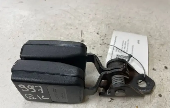 Peugeot 407 Middle seatbelt buckle (rear) 5275485F1902