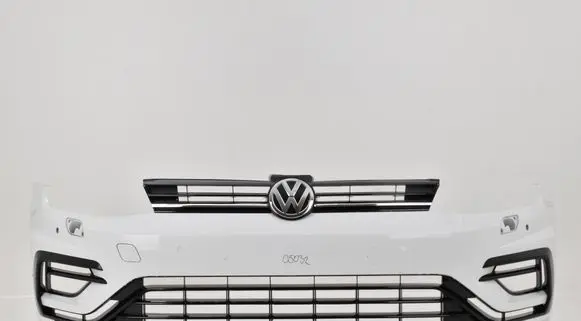 Volkswagen Golf VII Front bumper 5G0807221MJ