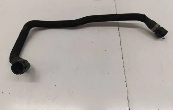 BMW 2 F44 Engine coolant pipe/hose 8584837