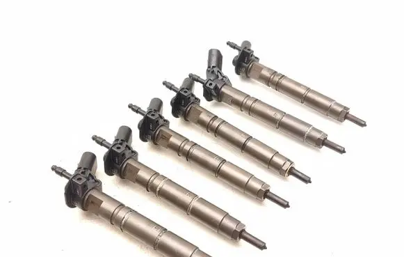 Mercedes-Benz E W211 Fuel injectors set A6420700587 0445115027
