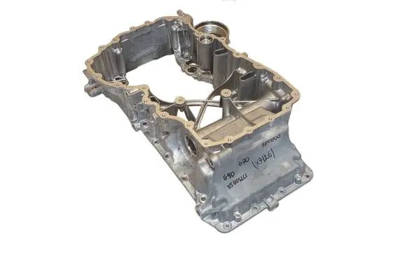 BMW M5 G90 Oil sump 9845700