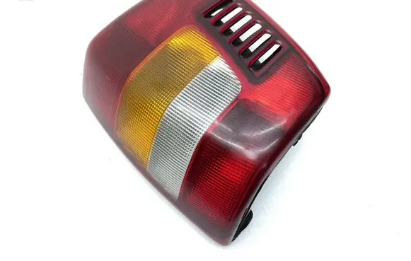 Jeep Grand Cherokee (WJ) Rear/tail lights 391102A PIA10680