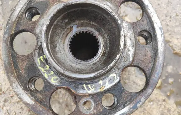 Mercedes-Benz E W213 Rear wheel ball bearing 1882