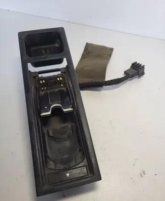 BMW 5 E60 E61 Glove box 121451