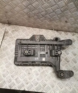 Volkswagen Golf VI Battery box tray 1k0915333
