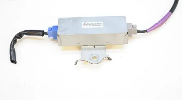 Lexus RC Aerial antenna amplifier 863C024010