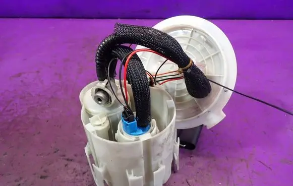 Opel Zafira B In-tank fuel pump