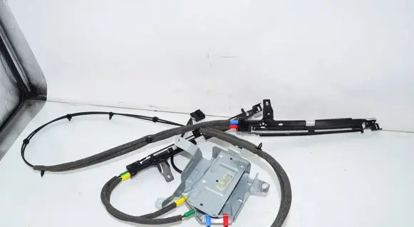 BMW 5 F10 F11 Curtain motor 7232773 51437232773