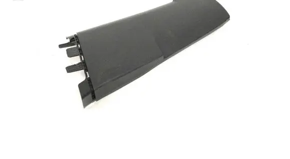 (B) pillar trim (bottom)