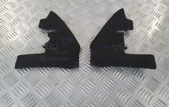 Mazda CX-3 Fender foam support/seal PU10443