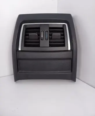 Rear air vent grill