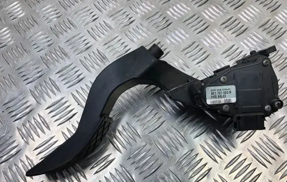 Audi A4 S4 B6 8E 8H Accelerator throttle pedal 8E1721523B 6PV00837601