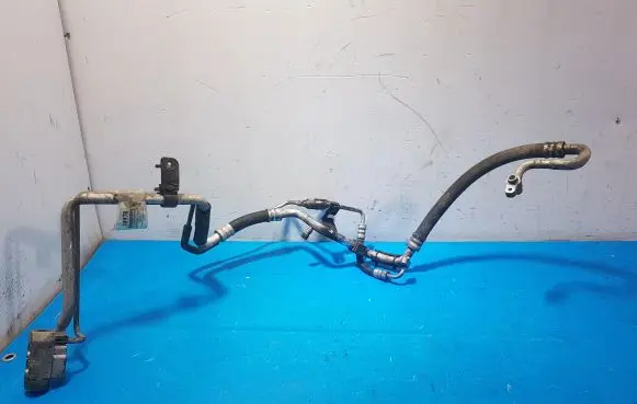 Hyundai Trajet Air conditioning (A/C) pipe/hose