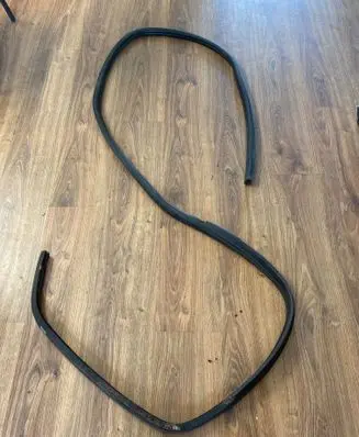 Volkswagen Transporter - Caravelle T4 Front door rubber seal 7D0837911
