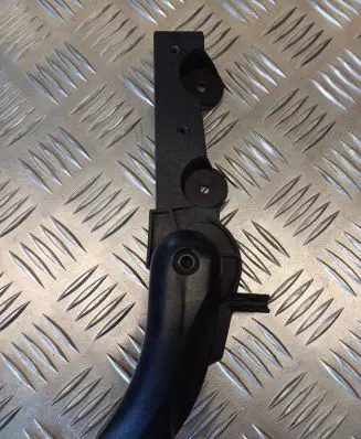 BMW 5 E60 E61 Engine bonnet (hood) release handle 9143458 22339910