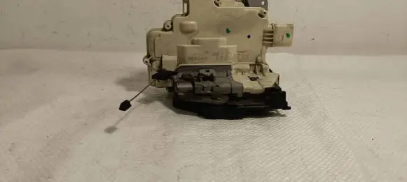 Seat Altea Front door lock 1P1837016