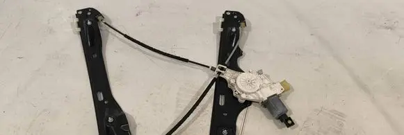 BMW X1 E84 Front door window regulator with motor 2990293
