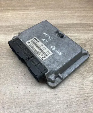 Opel Astra G Engine control unit/module ECU 90589736 0281001670