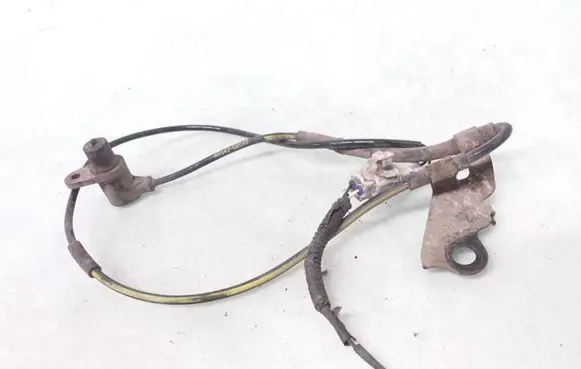 Toyota Avensis T250 ABS brake wheel speed sensor 8954202040
