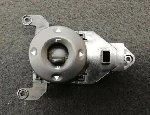 Hyundai Santa Fe Wing mirror switch 371480