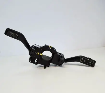 Volkswagen PASSAT B7 USA Indicator stalk