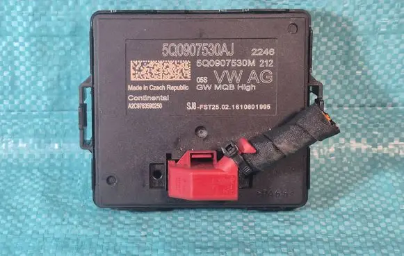 Volkswagen PASSAT B8 Gateway control module 5Q0907530AJ A2C9763590250 5Q0907530M