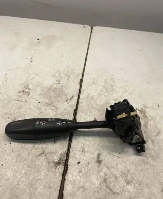 Mercedes-Benz C W204 Indicator stalk A1715400144 0141130501