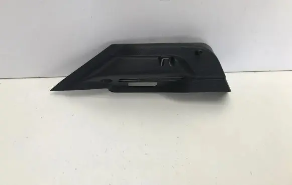 (D)pillar trim (top)