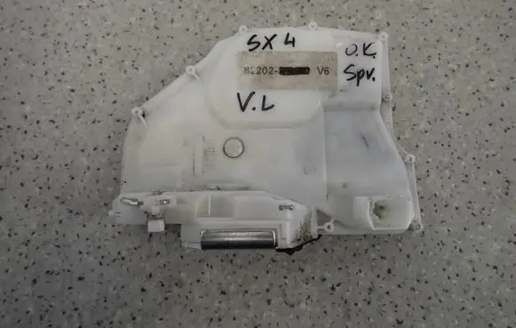 Suzuki SX4 Rear door lock 