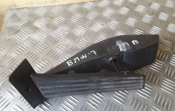 BMW 7 E65 E66 Accelerator throttle pedal 3542677264502 25916010