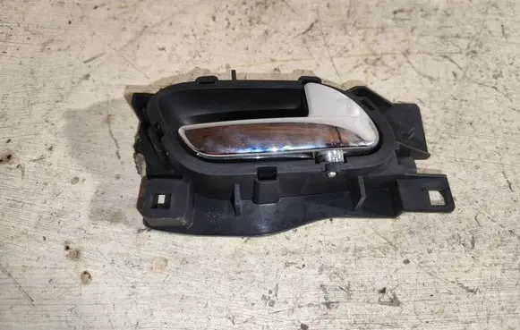 Front door interior handle
