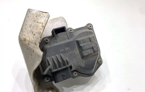Nissan Pulsar Engine shut-off valve 50885503