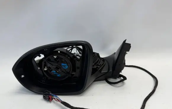 Front door electric wing mirror