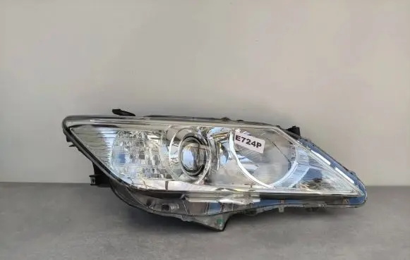 Toyota Camry Headlight/headlamp HB3
