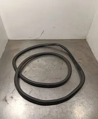 Ford Mondeo MK V Front door rubber seal 