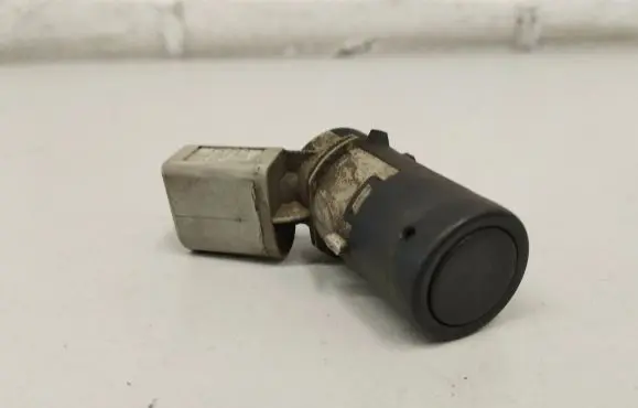 Audi A6 S6 C5 4B Parking PDC sensor 7H0919275A