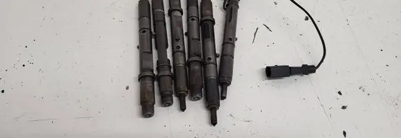 Audi A6 S6 C5 4B Fuel injectors set 059130202F