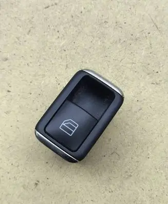 Mercedes-Benz C W204 Electric window control switch A2048707358 10034661 03139101