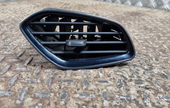 Opel Grandland X Dashboard side air vent grill/cover trim YP00063577 00226544